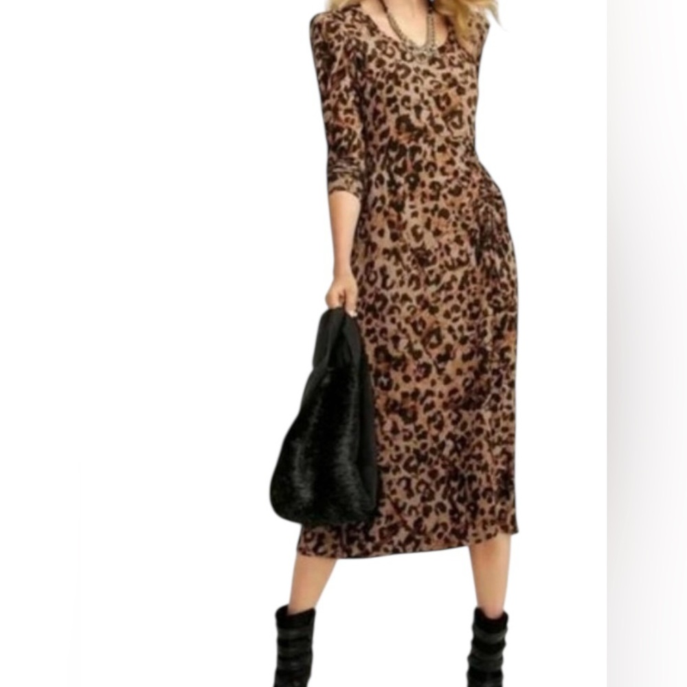 CAbi "Selma" Leopard Print Jersey Knit Ruched Waist Scoop Neck Midi Dress #4216